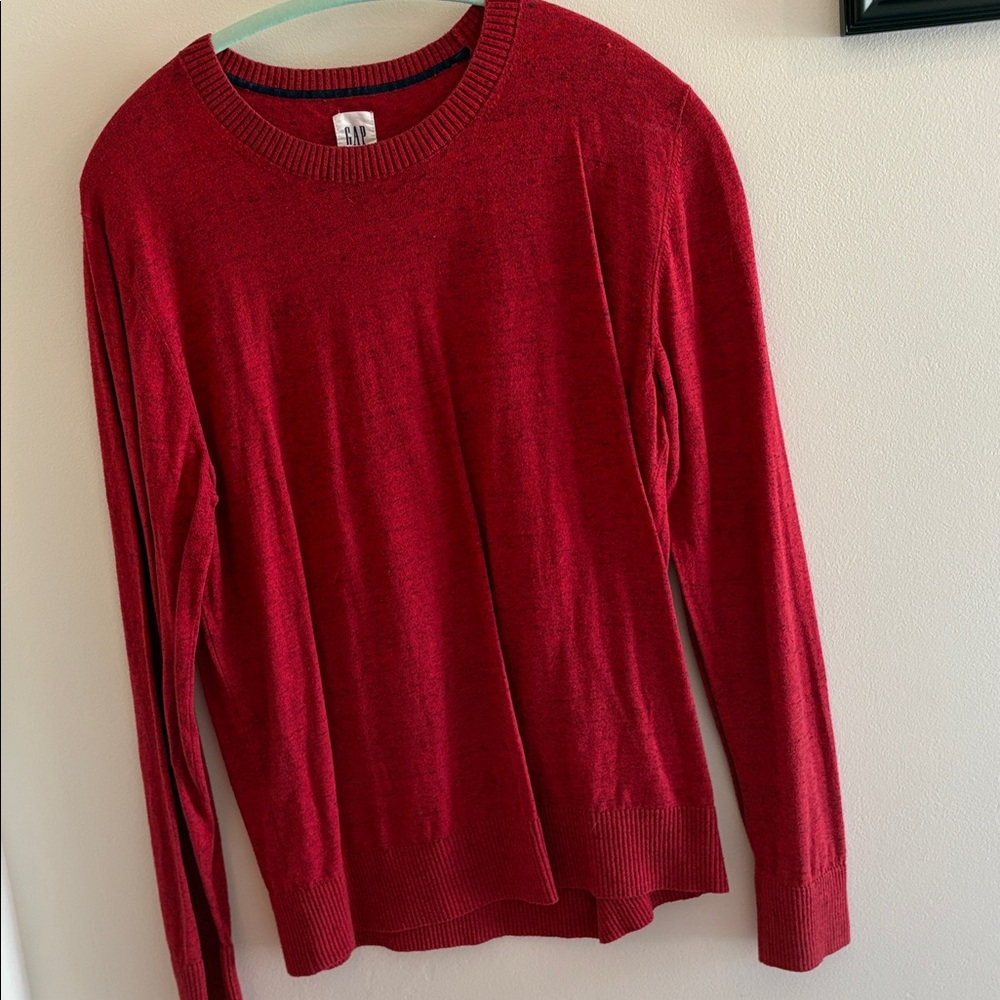 Men's Gap Red crewneck pullover size medium